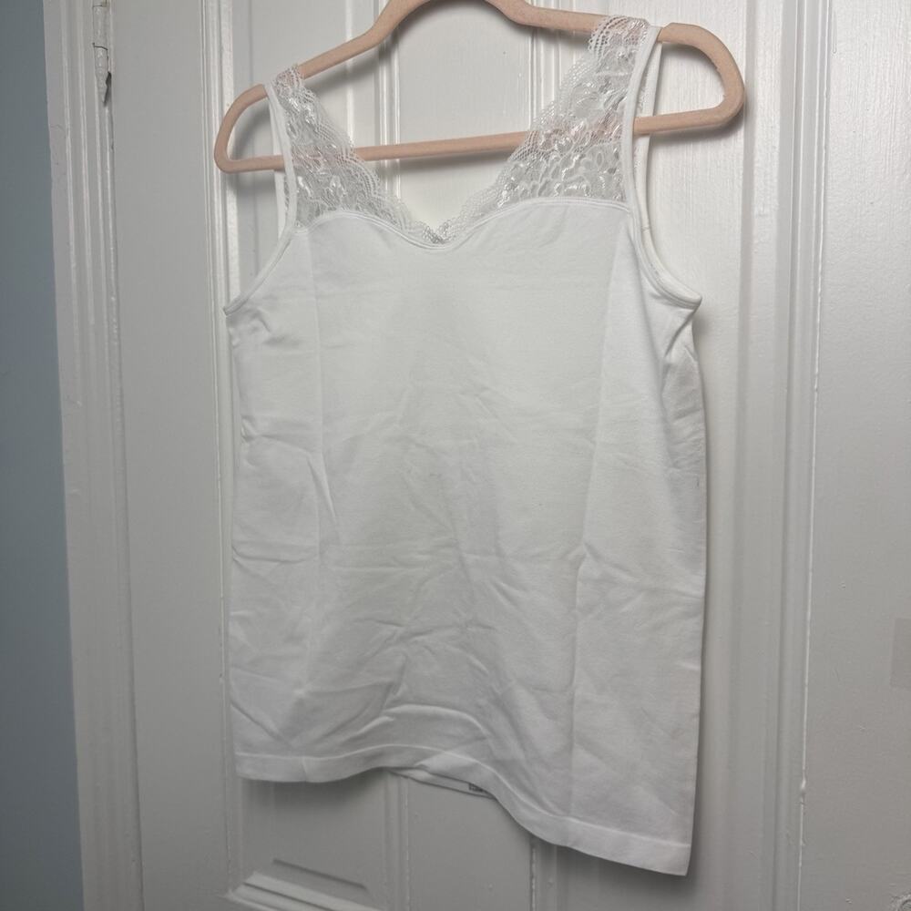 Breezies Natural Curves Lace Seamless Cami White 1X NWOT